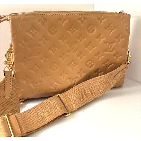 Louis Vuitton Coussin PM Camel Bag Monogram Lambskin Leather Gold Chain Purse - Picture 3 of 16